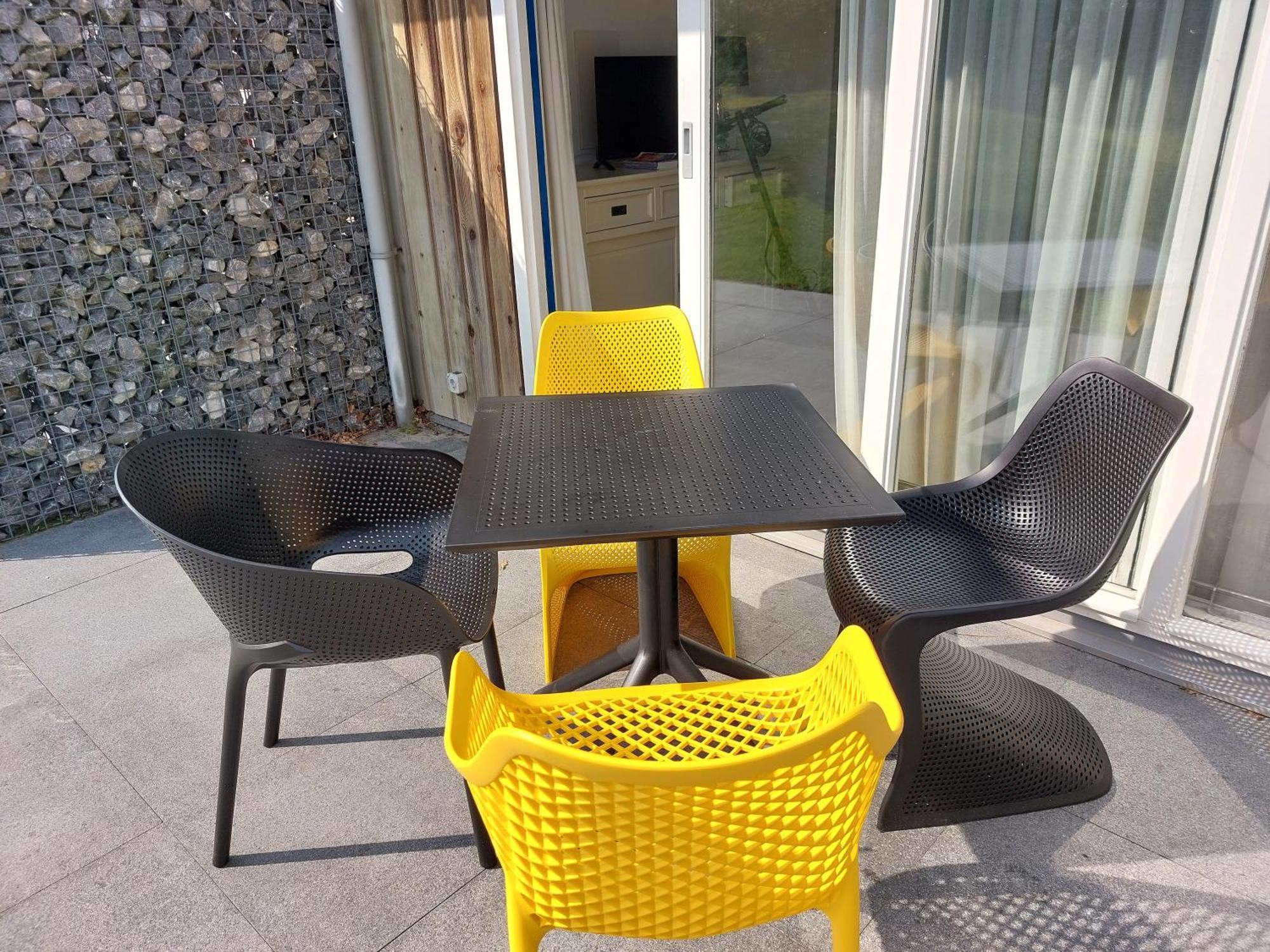 Aphrodite Met Zonnig Terras, Eigen Keuken, Verwarmd Hotel-Zwembad, Nabij Dorp, Duinen En Strand Hollum  Kültér fotó