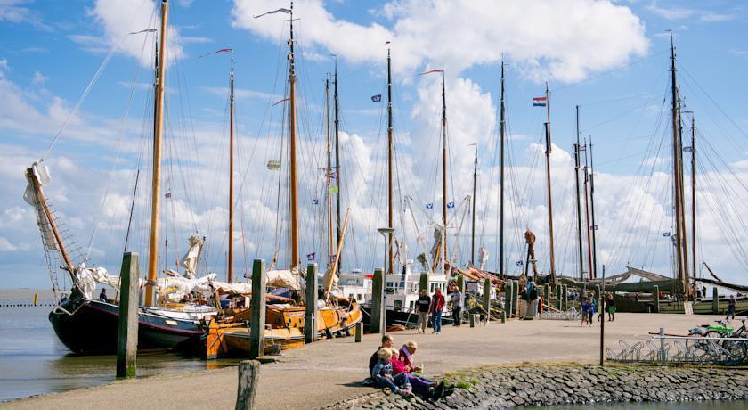 Aphrodite Met Zonnig Terras, Eigen Keuken, Verwarmd Hotel-Zwembad, Nabij Dorp, Duinen En Strand Hollum  Szoba fotó